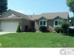 29146 Roycroft St, Livonia, MI 48154