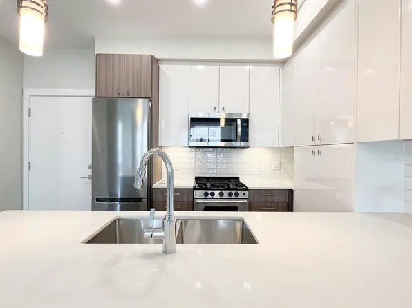 23222 Gilley Rd #111, Richmond, BC V6V 1E4