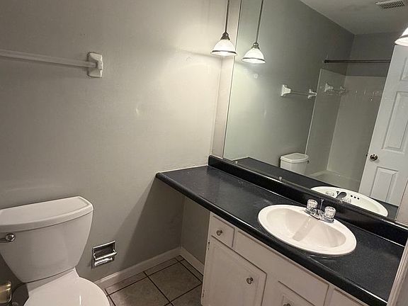5th image of 1306 Black Forest Dr APT B
