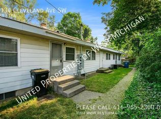 2134 Cleveland Ave SW, Wyoming, MI 49509
