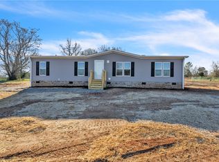 107 Benny Smith Rd, Starr, SC 29684