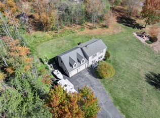 5 Abbey Ln, Holden, ME 04429