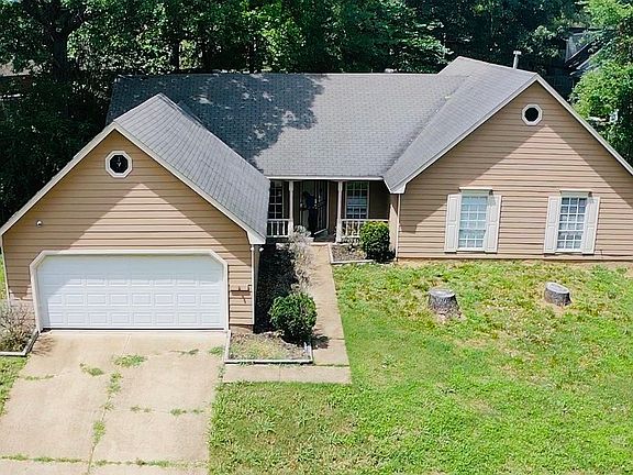 2nd image of 7002 Oakland Chase Dr