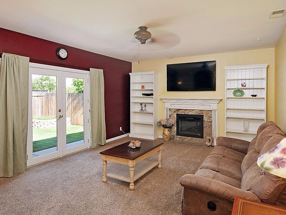 3rd image of 5647 Drysdale Dr