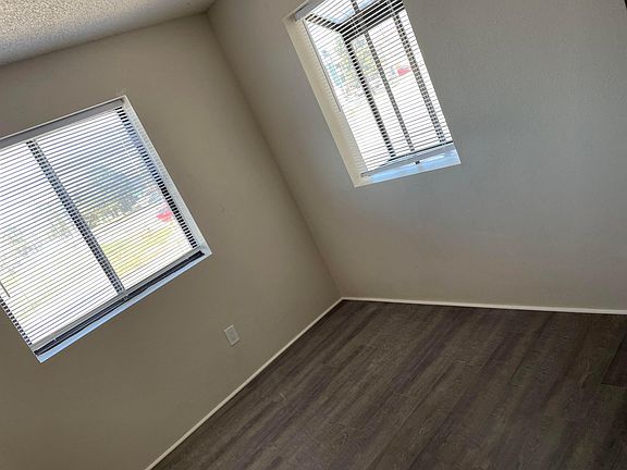 3rd image of 2929 W Floyd Ave APT 212