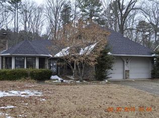 211 Dogwood Place Dr, Bryant, AR 72022
