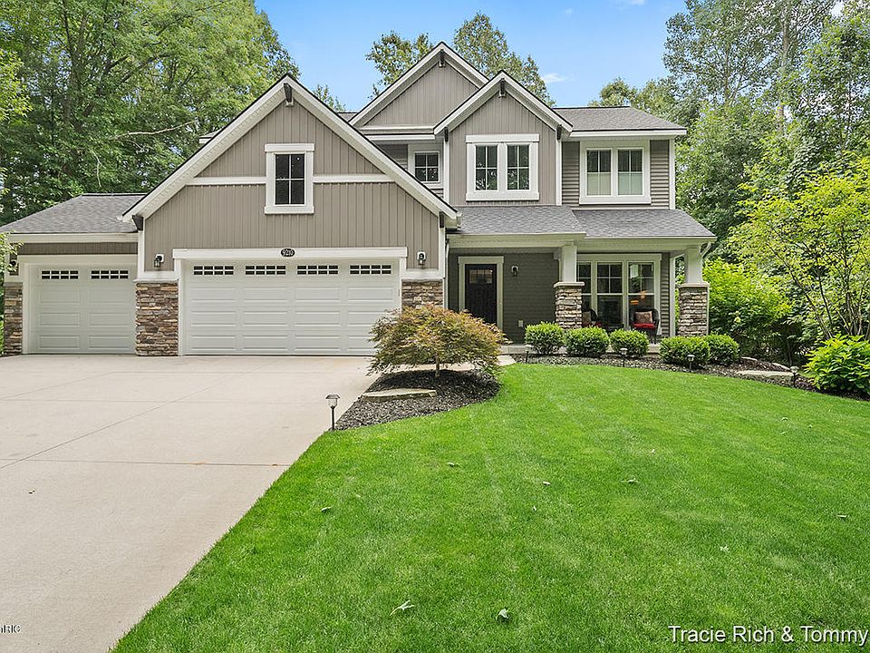 1st image of 9210 Sag Harbor Ct NE