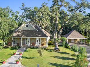 711 E Second St, Pass Christian, MS 39571