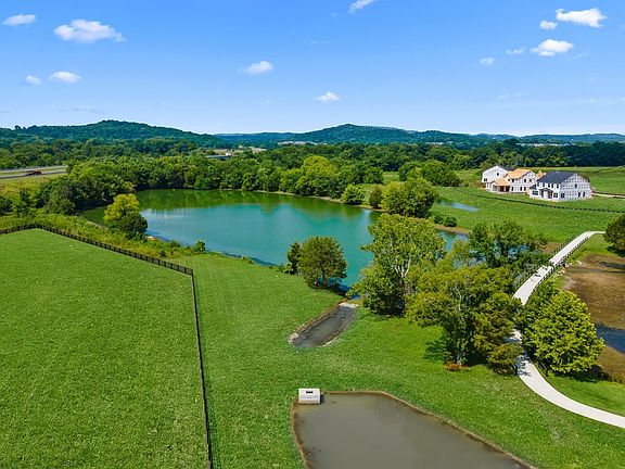5th image of 1064 Pine Creek Dr Lot 231