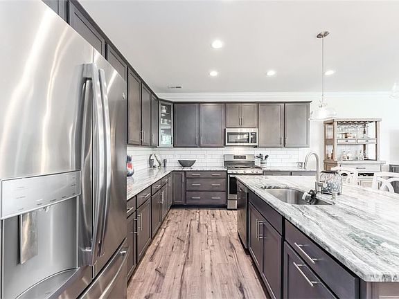 5th image of 5308 Benmable Ct
