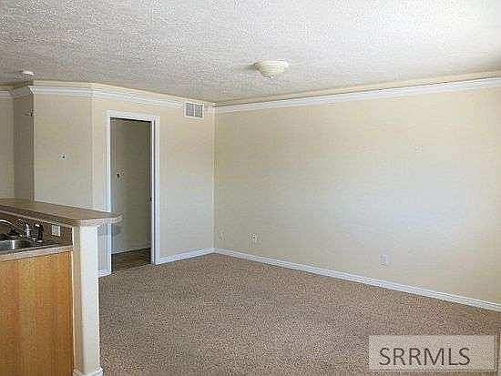 2nd image of 2488 Prospect Dr