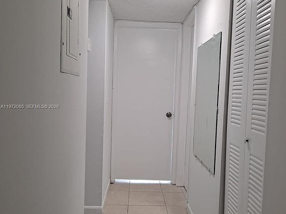 4th image of 2544 Riverside Dr #215