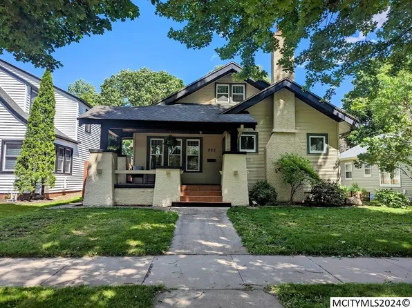 205 S Kentucky Ave, Mason City, IA 50401