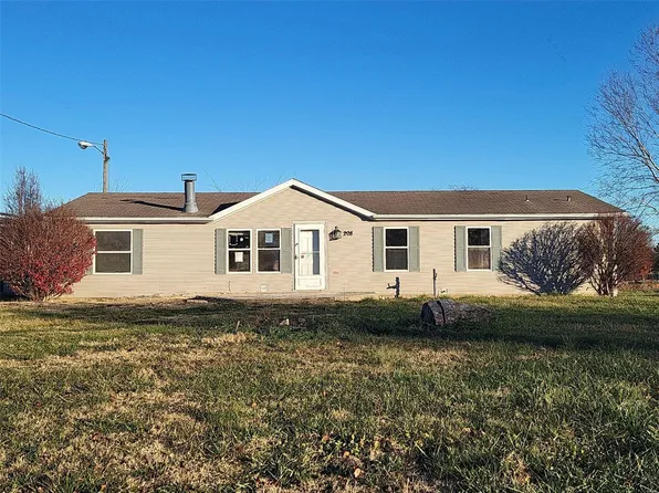 208 Sycamore Ct, Oak Ridge, MO 63769