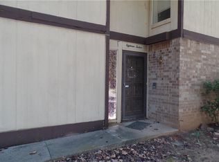 1812 Three Stars Rd, Edmond, OK 73034