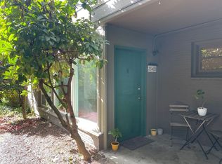 2340B 14th Ave E, Seattle, WA 98112