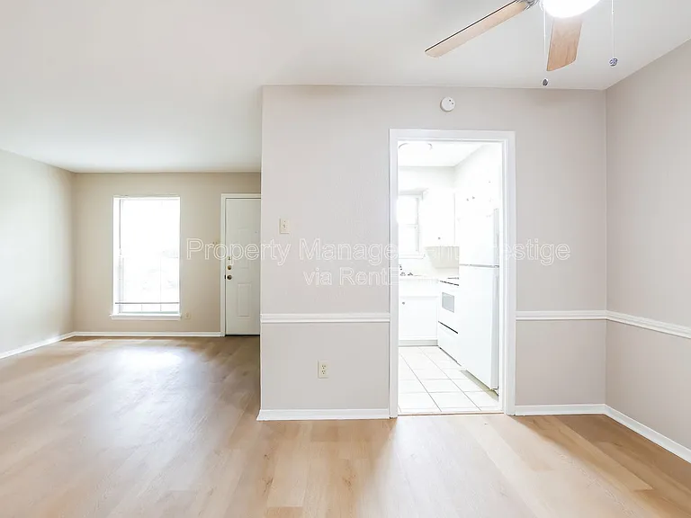 1523 Heights Blvd #3 — Photo 2