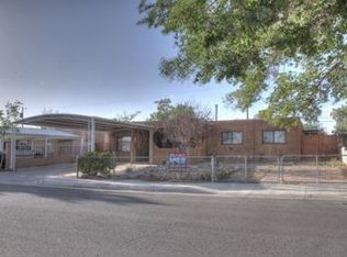 8001 Kathryn Ave SE, Albuquerque, NM 87108