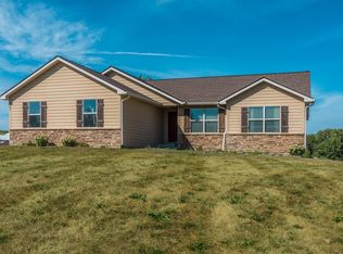13541 Summerset Rd, Indianola, IA 50125