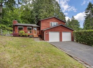 3983 Fischer Park Ave NE, Bremerton, WA 98310