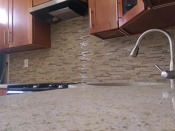 4th image of 304 E 118th St APT 2