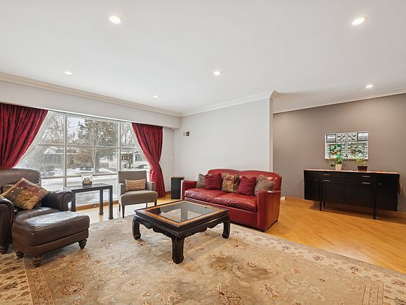 2nd image of 369 Addison Rd