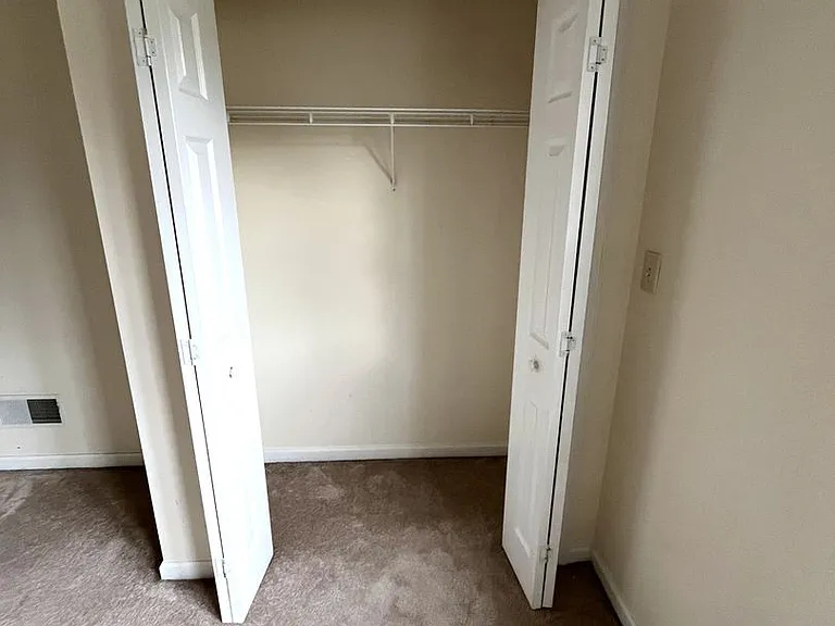 152 Lantern Ln — Photo 27