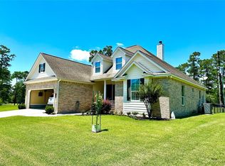 270 Idylwild Dr, Sour Lake, TX 77659
