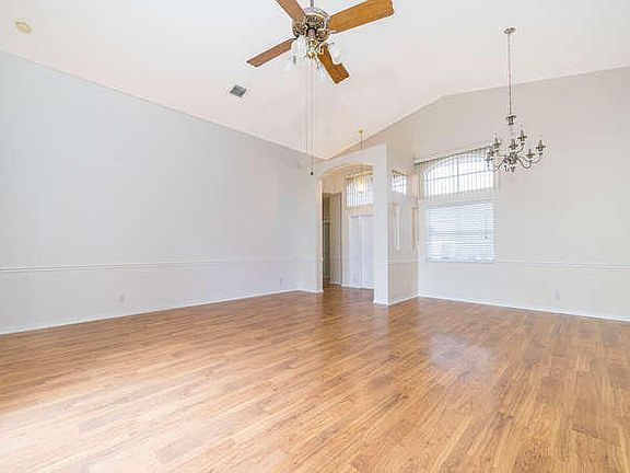 5th image of 9205 Cove Point Cir