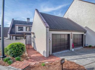 1256 Calais Ct, Knoxville, TN 37919
