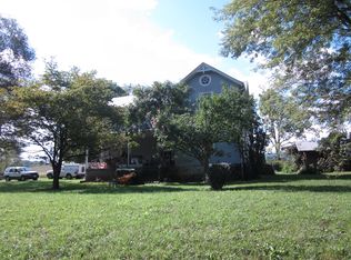 1083 Pope Rd, Ivanhoe, VA 24350