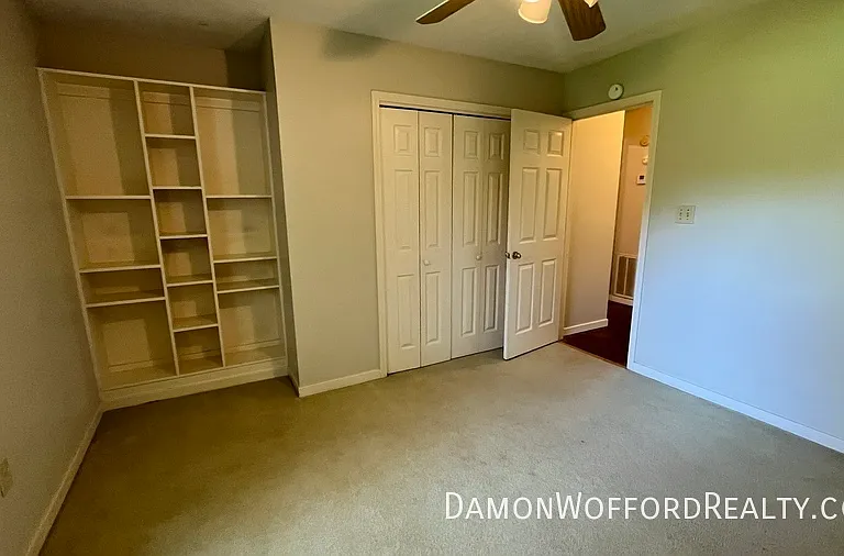 308 Woodrun Dr — Photo 13