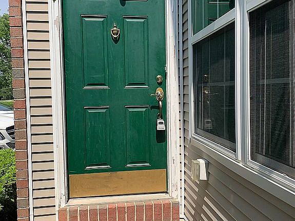 4th image of 3345 Woodland Cir #46