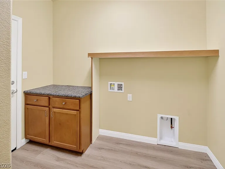 9735 Panther Hollow St — Photo 12