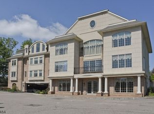 16 Main St APT C4, Sparta, NJ 07871