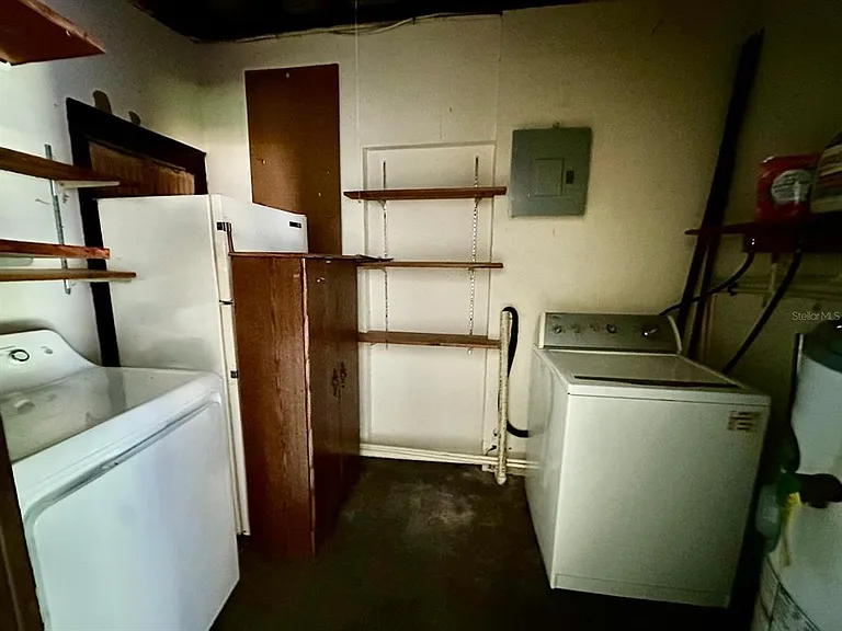 1508 Mona Ave — Photo 19