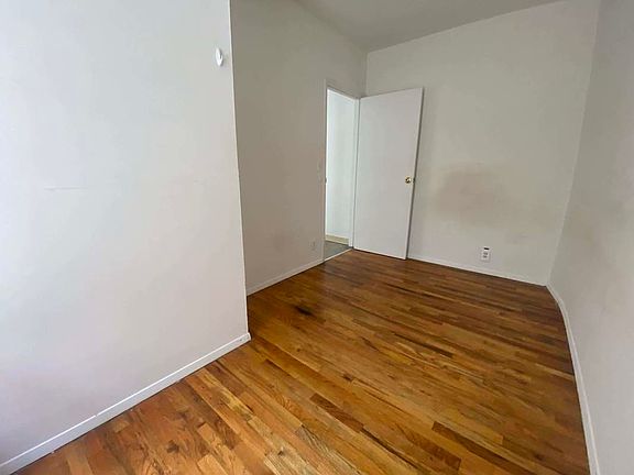 4th image of 411 E 70th St APT 3E