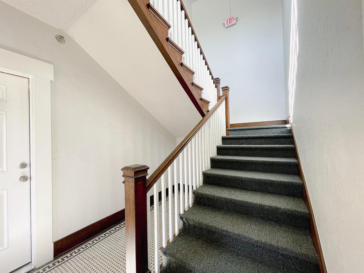 727 Culbertson Drive - 222 — Photo 2