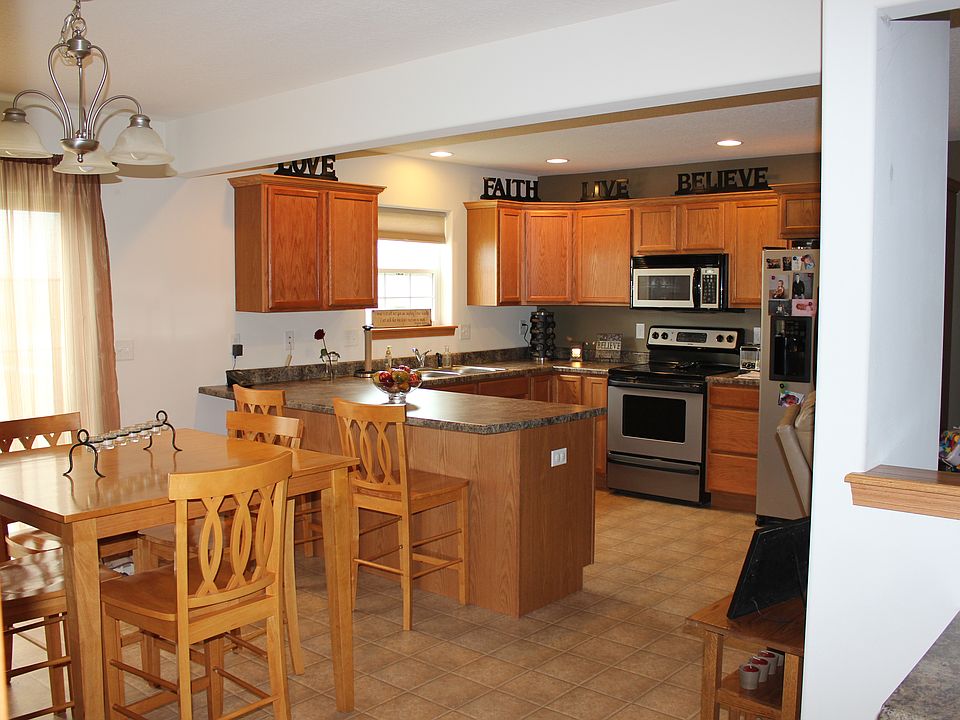 1st image of 5 Alydar Dr