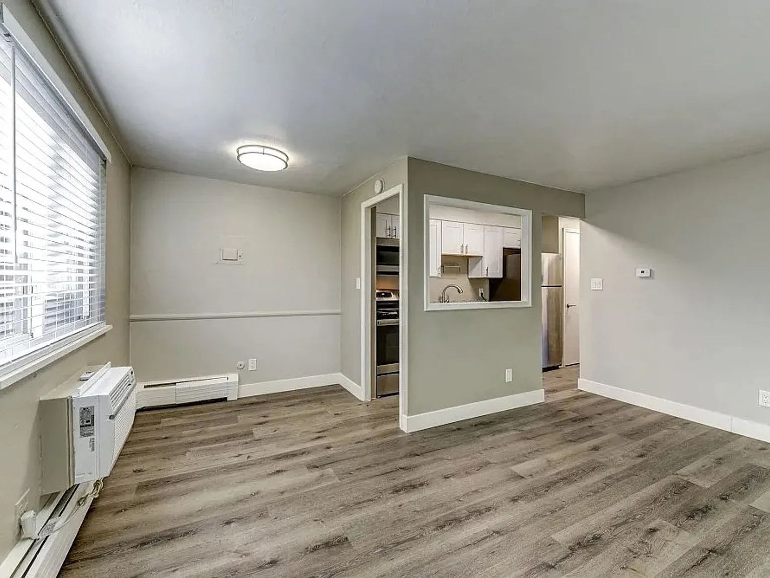 Columbine Street Apartments — Photo 3