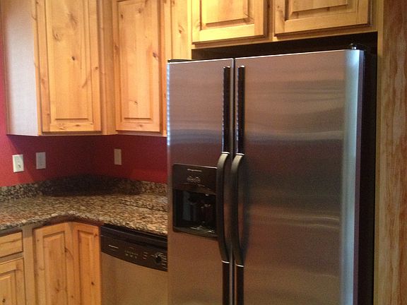 4th image of 2423 W Montcalm Dr