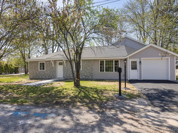 6 Michaud Avenue, Old Orchard Beach, ME 04064