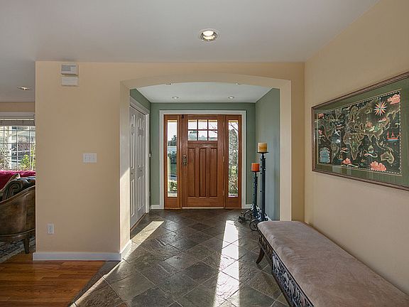 3rd image of 12106 SE 20th Pl