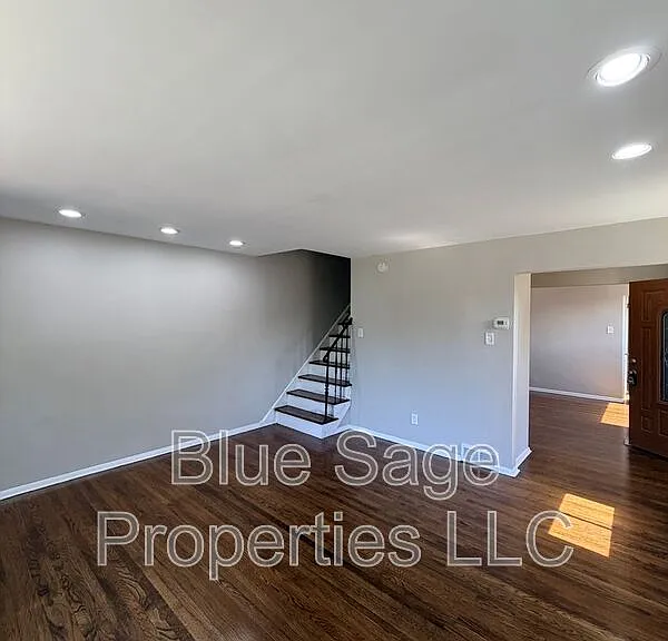 205 Juniper Rd — Photo 5