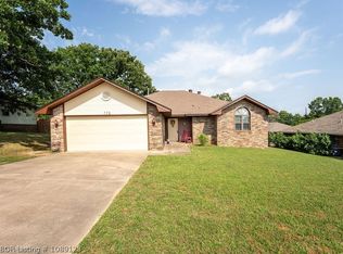 775 Laurel Dr, Greenwood, AR 72936