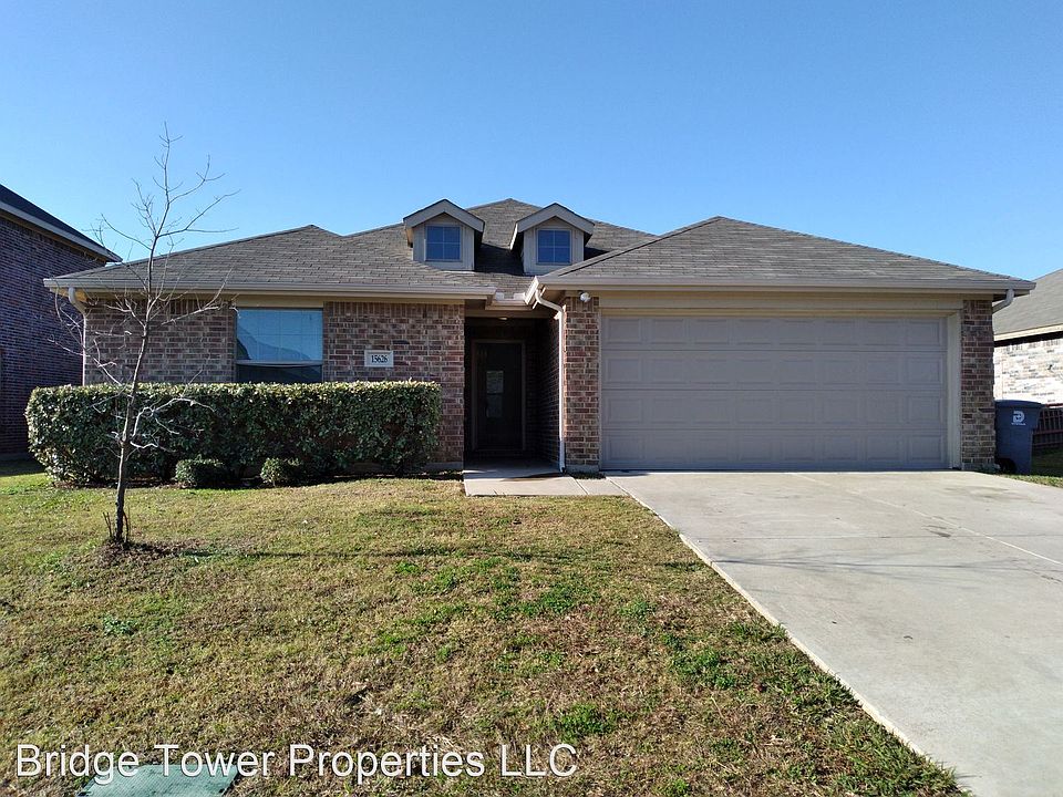 1st image of 15626 Gatsby Ln