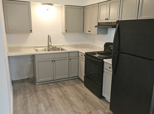 162 Terracina Way #5, Vista, CA 92083