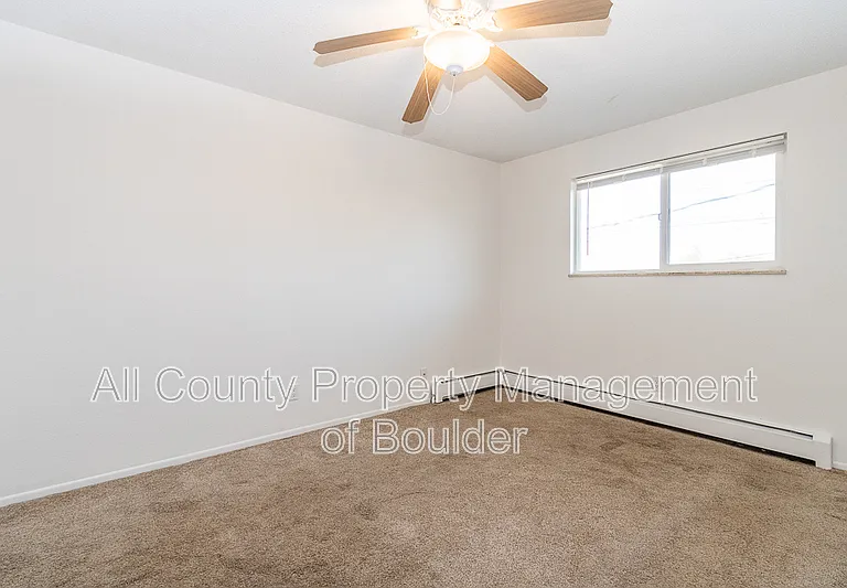832 S Bowen St #A — Photo 7