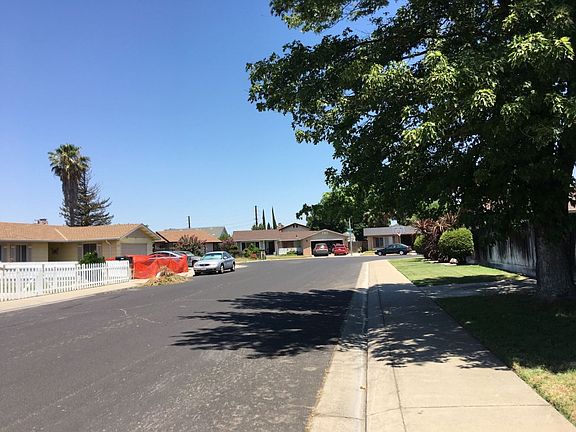 5th image of 1617 Capital Dr