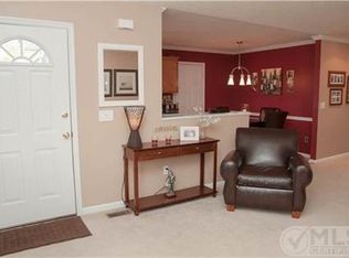 404 Trailsend Ct, La Vergne, TN 37086
